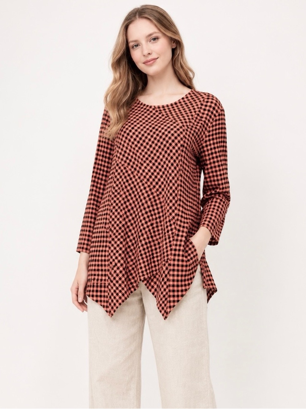 Mill Valley | Gingham Checkered Asymmetrical Shark Bite Hem Tunic Top